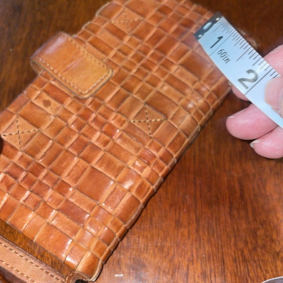 Vilenca Holland Leather Weaved Brown Wristlet 1 Spot on Front No Other Callouts - Picture 13 of 13